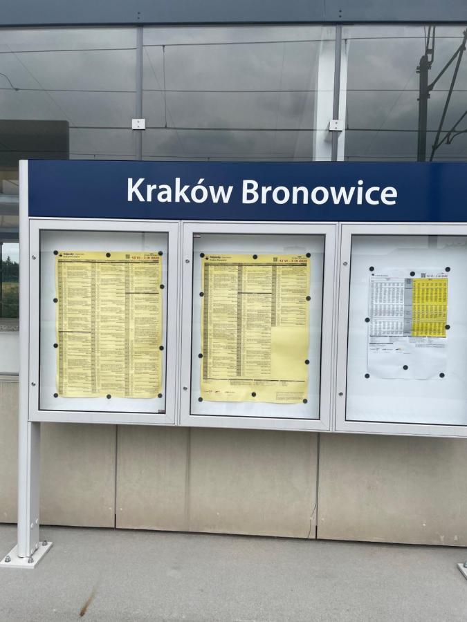 Apartamento Bronowice Cracovia Exterior foto